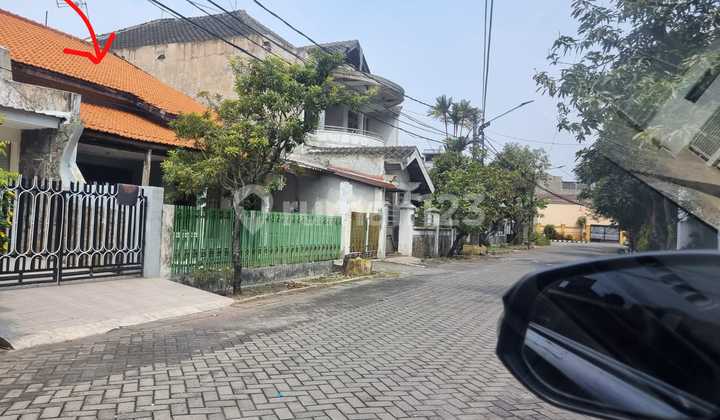 Buildings and Land in Ketintang