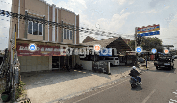 RUKO STRATEGIS SAMPING JALAN AKORDION RAMAI KENDARAAN SIAP PAKAI 1