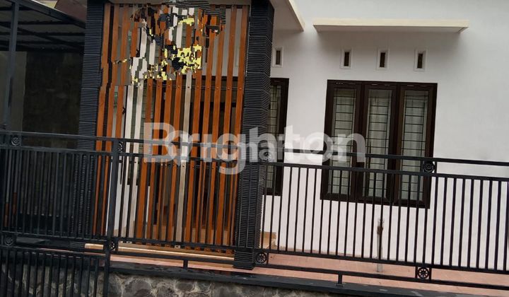 RUMAH SIAP HUNI SAXOPHONE KOTA MALANG DEKAT UNMUH 1