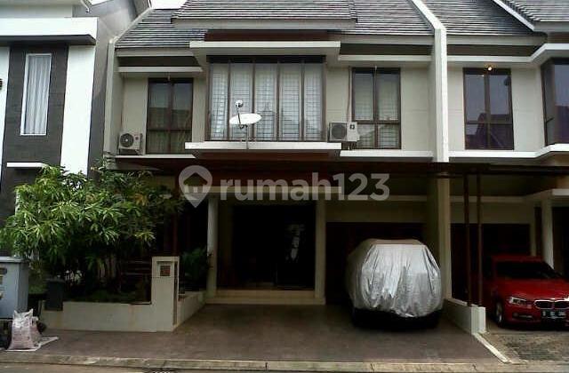 Renovated Semi Furnished SHM House in Sector 7-Bintaro, South Tangerang