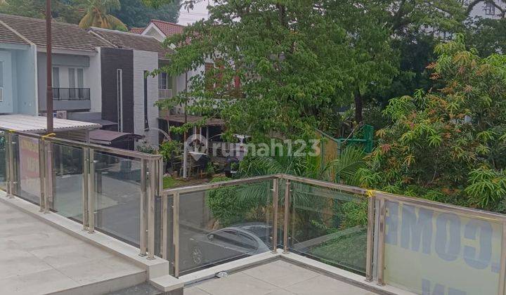 Rumah Baru Semi Furnished di Bintaro Sektor 9
, Tangerang Selatan 2