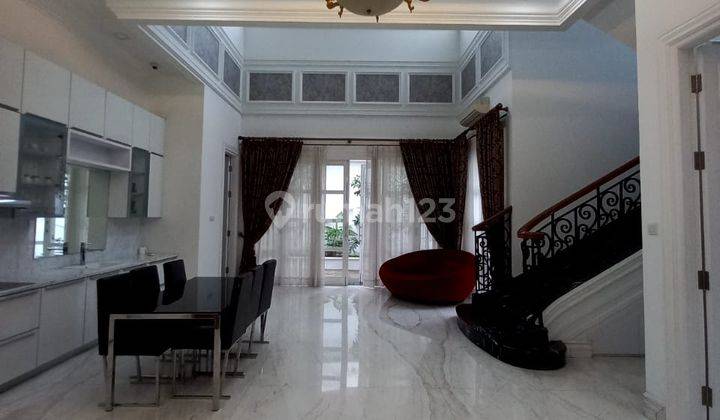 Rumah Bagus Semi Furnished SHM di Pondok Indah, Jakarta Selatan 1