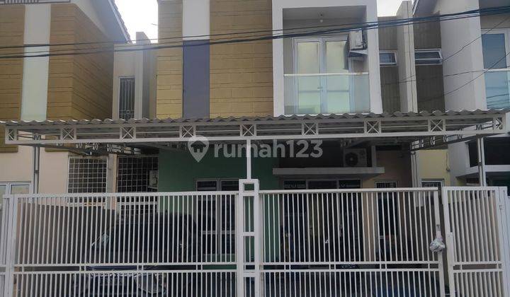 Rumah 2 Lantai Semi Furnished SHM di Benda, Tangerang 1