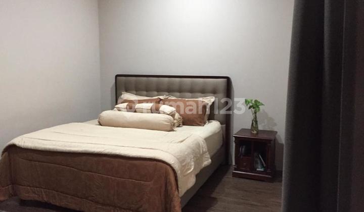 Rumah 2 Lantai Bagus SHM di Ciputat, Tangerang Selatan 2