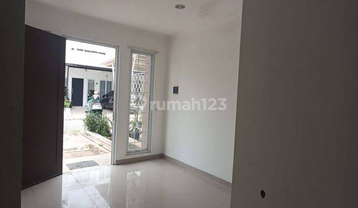 Rumah Minimalis siap huni di sekitar Bintaro Jaya 2