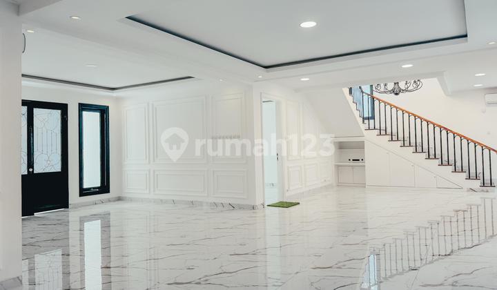 Nice Semi-Furnished House with SHM in Sector 8-Bintaro, South Jakarta 2
