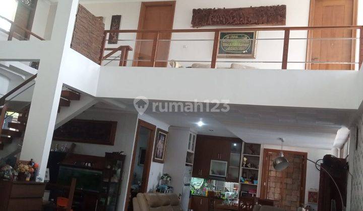 Rumah Mewah Semi Furnished SHM - Sertifikat Hak Milik di Sektor 9 Bintaro Jaya
, Sektor 9-Bintaro 2