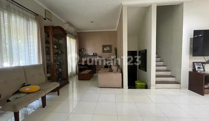 Rumah Bagus Semi Furnished SHM Bintaro, Tangerang Selatan 2