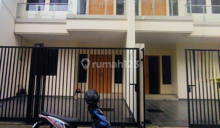 Dijual Cepat Rumah Baru Di Taman Ratu - Jkt Barat 2