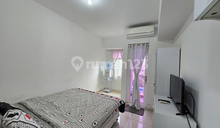 Apartemen The Springlake Summarecon Bekasi Murah Bagus View Pool