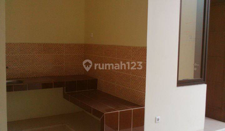 Rumah Murah Siap Huni di Cluster Aralia Harapan Indah Bekasi  1