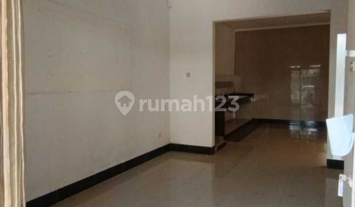 Rumah 2 Lantai di Cluster Teresta, Metland Ujung Menteng, Jakarta Timur. 2