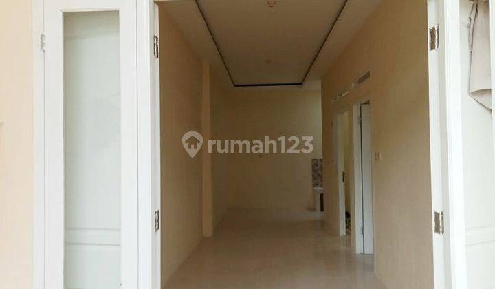  RUMAH 2 lantai DI CLUSTER SHINANO JGC CAKUNG 2