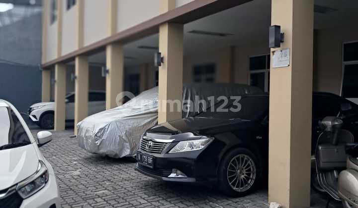 Dijual Rumah Kos 3 Lantai 29 Kamar di Utan Kayu Jakarta Timur
