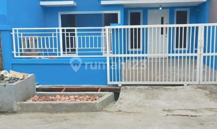 SHM-certified house in Darmawangsa Residence, Bekasi Regency.