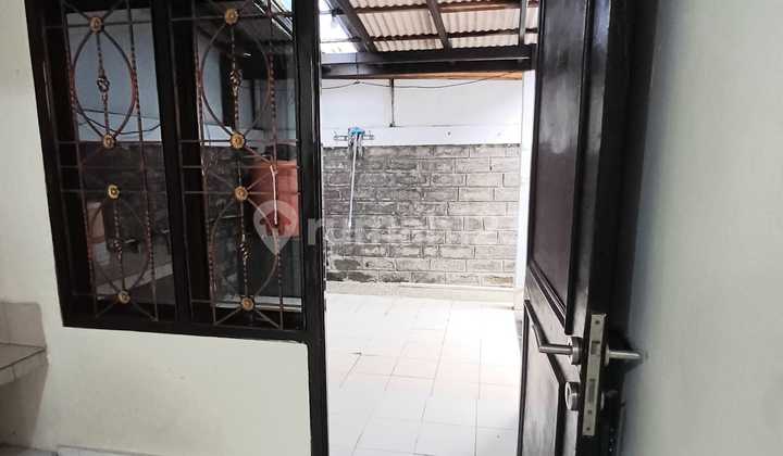1-Story House 90M² in Metland Cakung Cluster, Jakarta 2