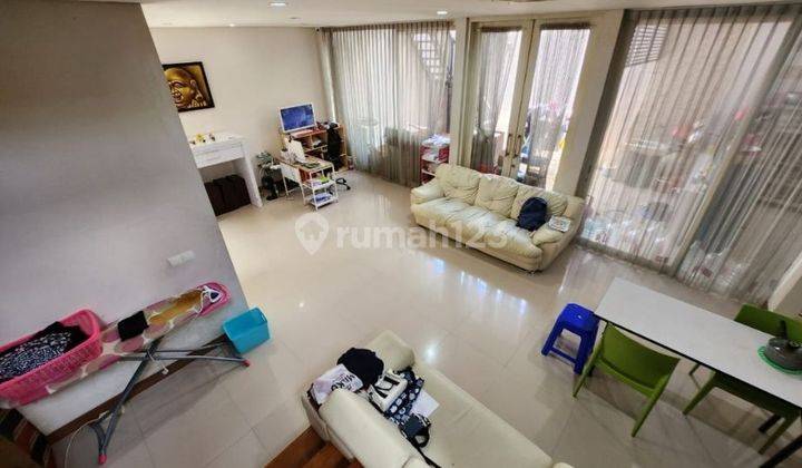 Rumah Murah, Siap Huni, Luar cluster, Minimalis, Row jalan besar, dekat pasar, dekat gwalk citraland surabaya barat 1