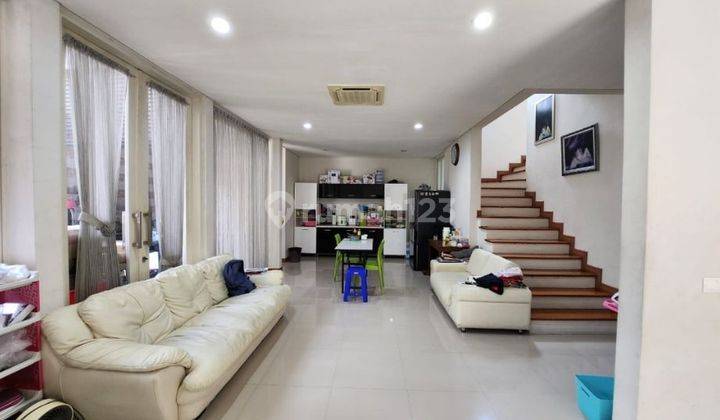 Rumah Murah, Siap Huni, Luar cluster, Minimalis, Row jalan besar, dekat pasar, dekat gwalk citraland surabaya barat 2