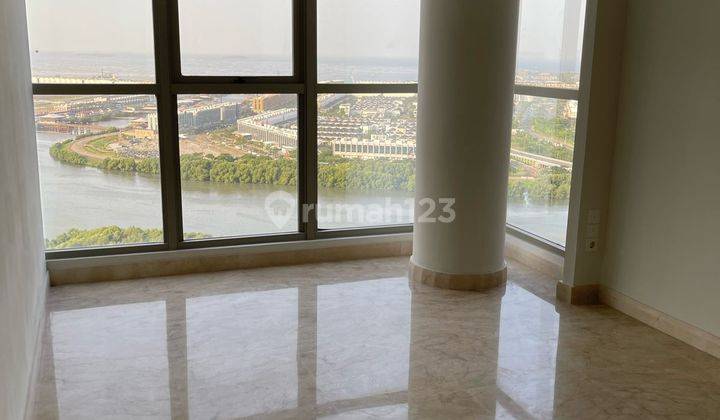 Dijual Apartemen Gold Coast 3+1br Hoek Sea View 113m2 1