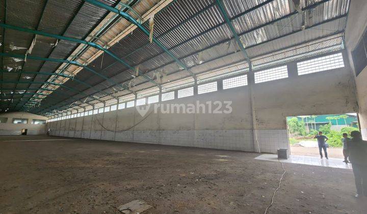 Disewakan Gudang Kapuk Kamal Strategis Ada Office 1Ha Lb 5500m2 2