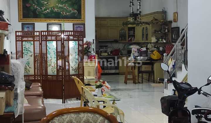 DIJUAL RUMAH DI ANGKE JAYA SHM 6x22m² 5+1BR 3 LANTAI 