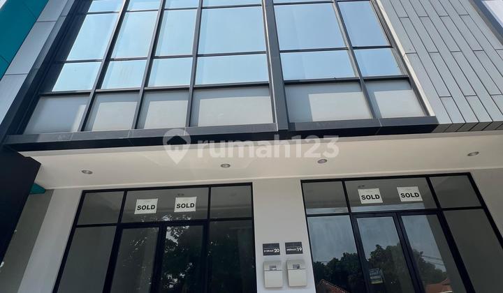 DIJUAL RUKO SOHO BOTANY HILLS FATMAWATI CITY 4,5x15m² 3 LANTAI