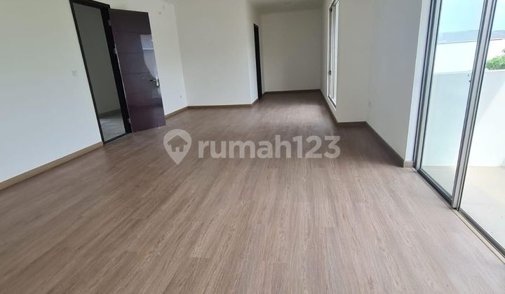 DIJUAL RUMAH GOLF ISLAND CLUSTER SYMPHONY 240m² 4+1BR DIJUAL RUMAH GOLF ISLAND CLUSTER SYMPHONY 240m² 4+1BR