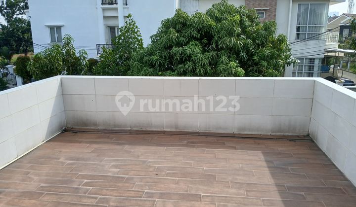 DIJUAL RUMAH SEMANAN HOOK 10,74x15m² 3+1BR 2 LANTAI 2