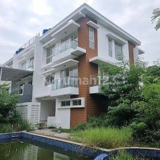 Dijual Rumah Kemayoran Cluster Bougenvile 4 Lantai 4br Golf View 1