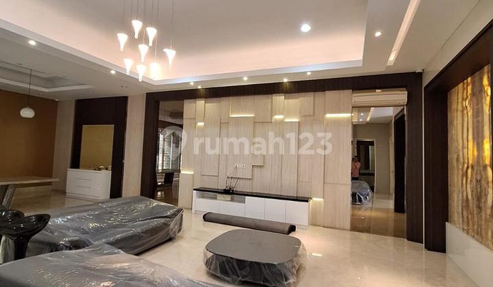 Dijual Rumah Mewah di Pik 1 1050M Siap Huni 3.5 Lantai 2