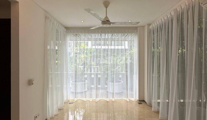 DISEWAKAN RUMAH TOWNHOUSE DI SSCBD 250m² 3BR 2 LANTAI 2