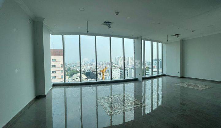 Disewakan Landmark Auto Plaza Pluit Office Space Semi Furnished 1