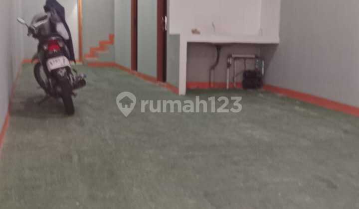 DIJUAL RUMAH KOST DI LATUMENTEN 4x14m² 4 LANTAI SHM DIJUAL RUMAH KOST DI LATUMENTEN 4x14m² 4 LANTAI SHM