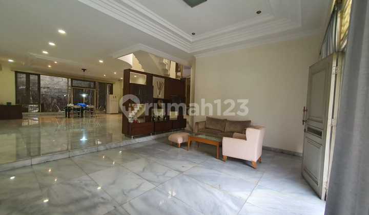 Dijual Rumah di Pluit Posisi Hook 2 Lantai Garasi Muat 5 Mobil Dijual Rumah di Pluit Posisi Hook 2 Lantai Garasi Muat 5 Mobil