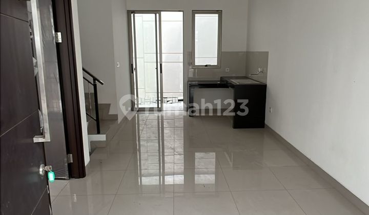 FOR RENT PIK 2 MIAMI CLUSTER HOUSE 6x15m² 2 FLOORS