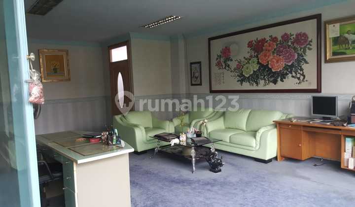 DIJUAL GEDUNG DI JL DOKTER SUSILO RAYA GROGOL 16,5x40m² 4BR