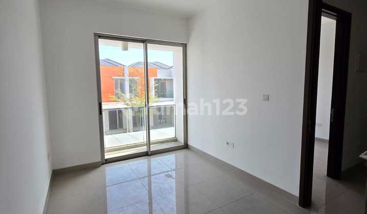 DISEWAKAN RUMAH PIK 2 CLUSTER TAMPA HOOK 6x10m²