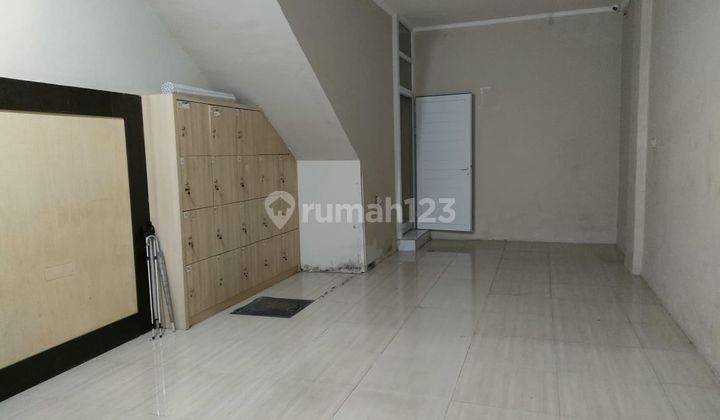 Dijual Ruko Pik Manyar Permai 4 Lantai Semi Furnish Rapi 2