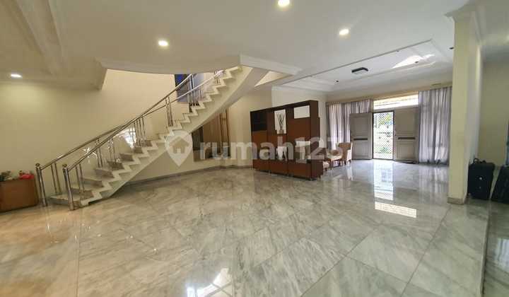 Dijual Rumah di Pluit Posisi Hook 2 Lantai Garasi Muat 5 Mobil 2