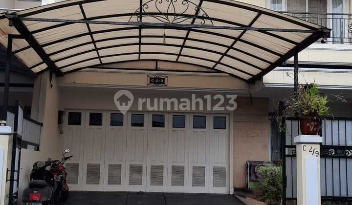 DIJUAL RUMAH MEGA KEBON JERUK SHM 235m² 4+1BR 2 LANTAI 2
