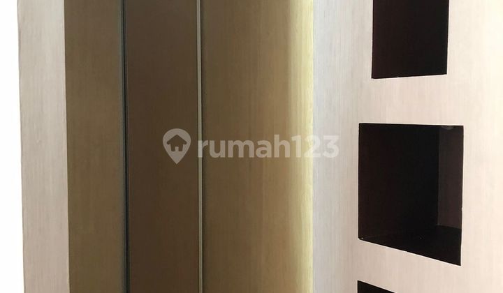 DISEWAKAN APARTEMEN THE SUMMIT KELAPA GADING 160m² 2+1BR 2