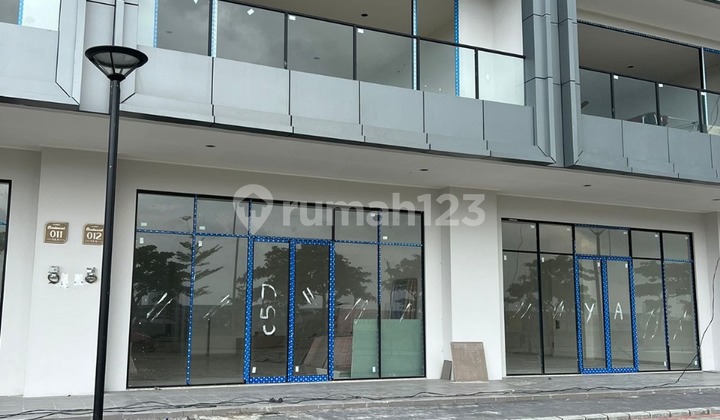 DISEWAKAN RUKO DI MARINA BAY PASIR PUTIH PIK 2 8x21m² 6 LANTAI