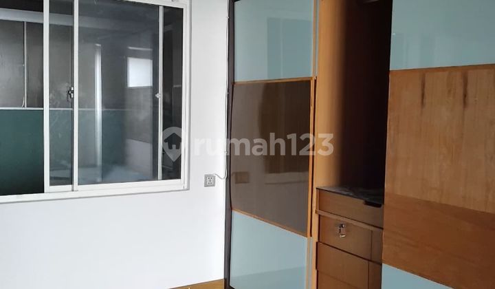 DIJUAL RUMAH DI PURI MANSION SHM 9x15m² 3+1BR 2 LANTAI DIJUAL RUMAH DI PURI MANSION SHM 9x15m² 3+1BR 2 LANTAI