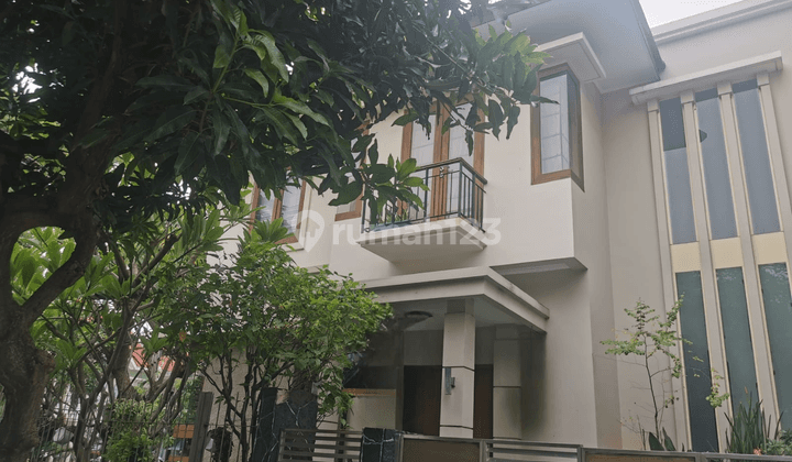 Rumah Hook Full Furnish Di Perumahan Gading Arcadia 1