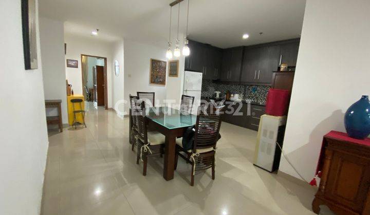 Apartemen Hamptons Park 3 Bedroom Furnish View Golf Pondok Indah 2