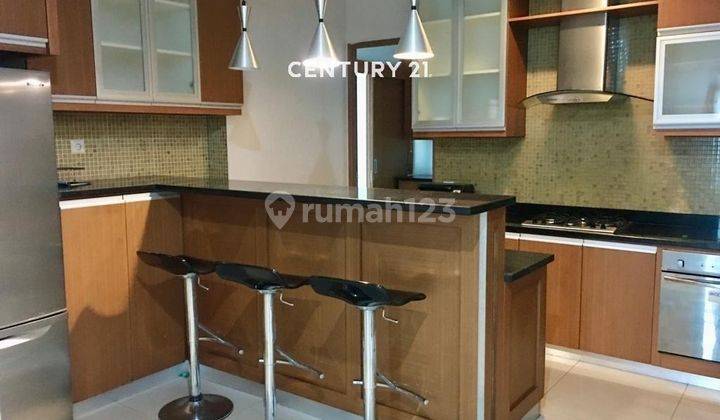 Apartemen Hamptons Park 3BR Kamar Furnished Di Pondok Indah 2