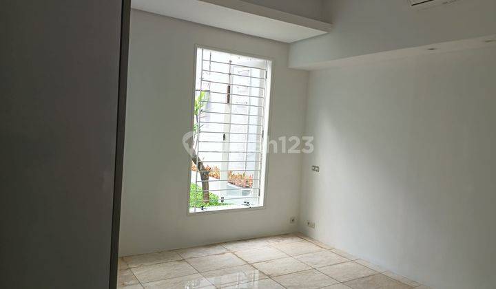 Rumah Klasik Yang Nyaman di Pondok Pinang 7