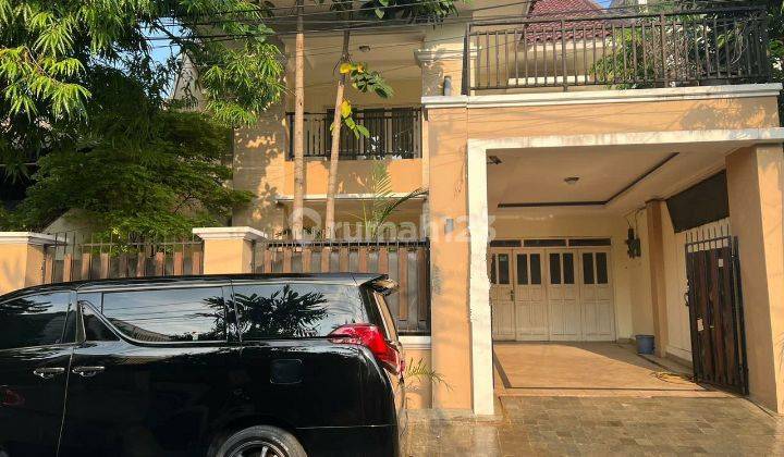 Rumah 2 Lantai Di Kawasan Strategis Setiabudi Jakarta Selatan 1