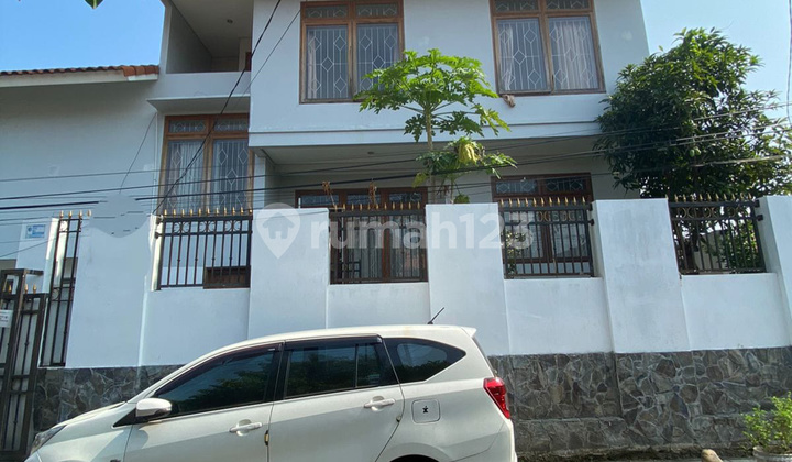 Rumah 2 Lantai Lokasi Strategis Di Radio Dalam Jakarta Selatan Rumah 2 Lantai Lokasi Strategis Di Radio Dalam Jakarta Selatan