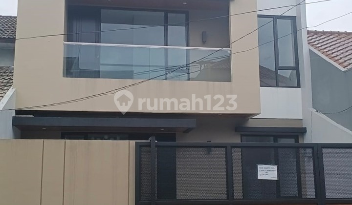 For Quick Sale 2-Story House in BSD South Tangerang